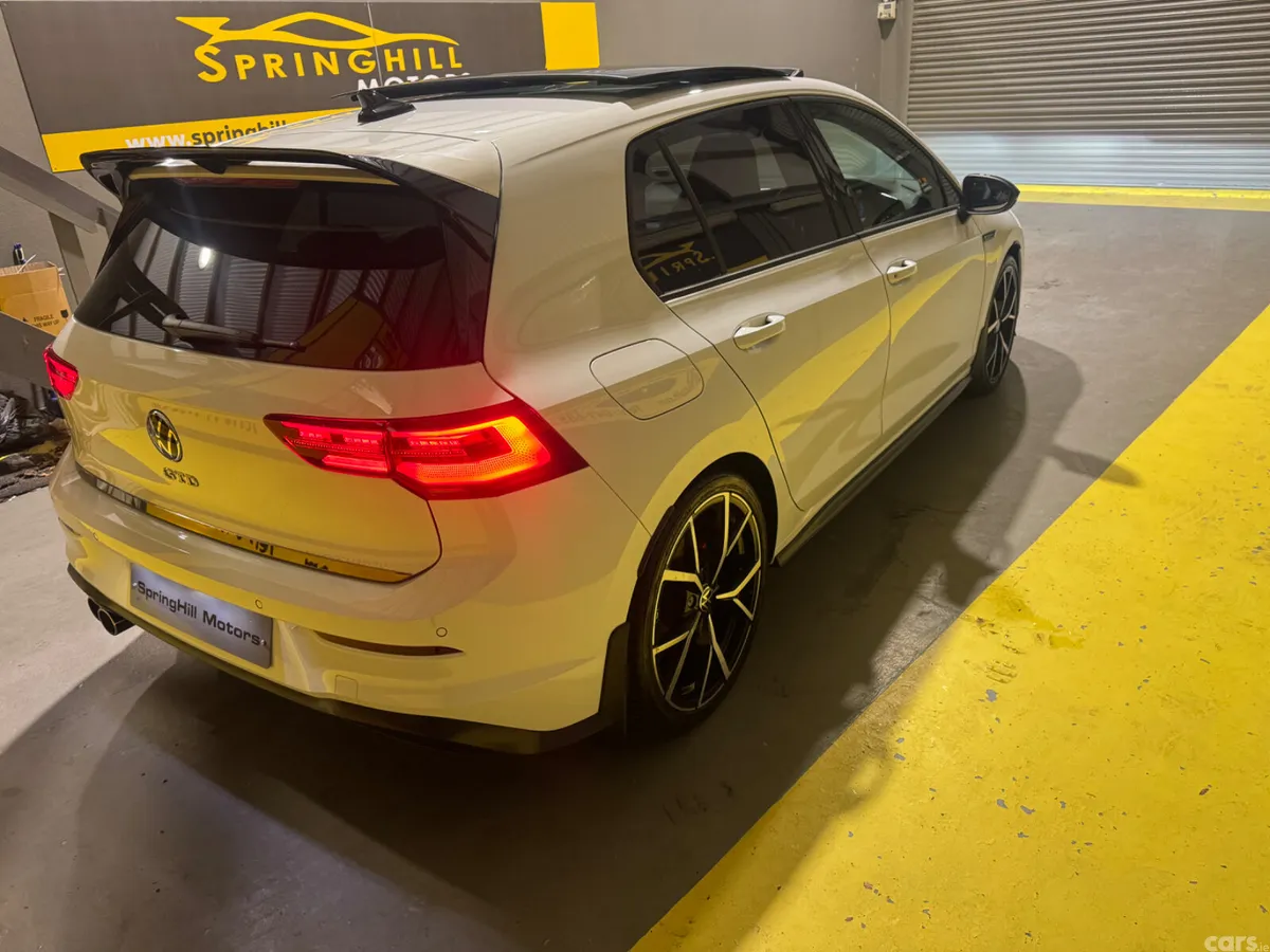 Volkswagen Golf Hatchback, Diesel, 2022, White