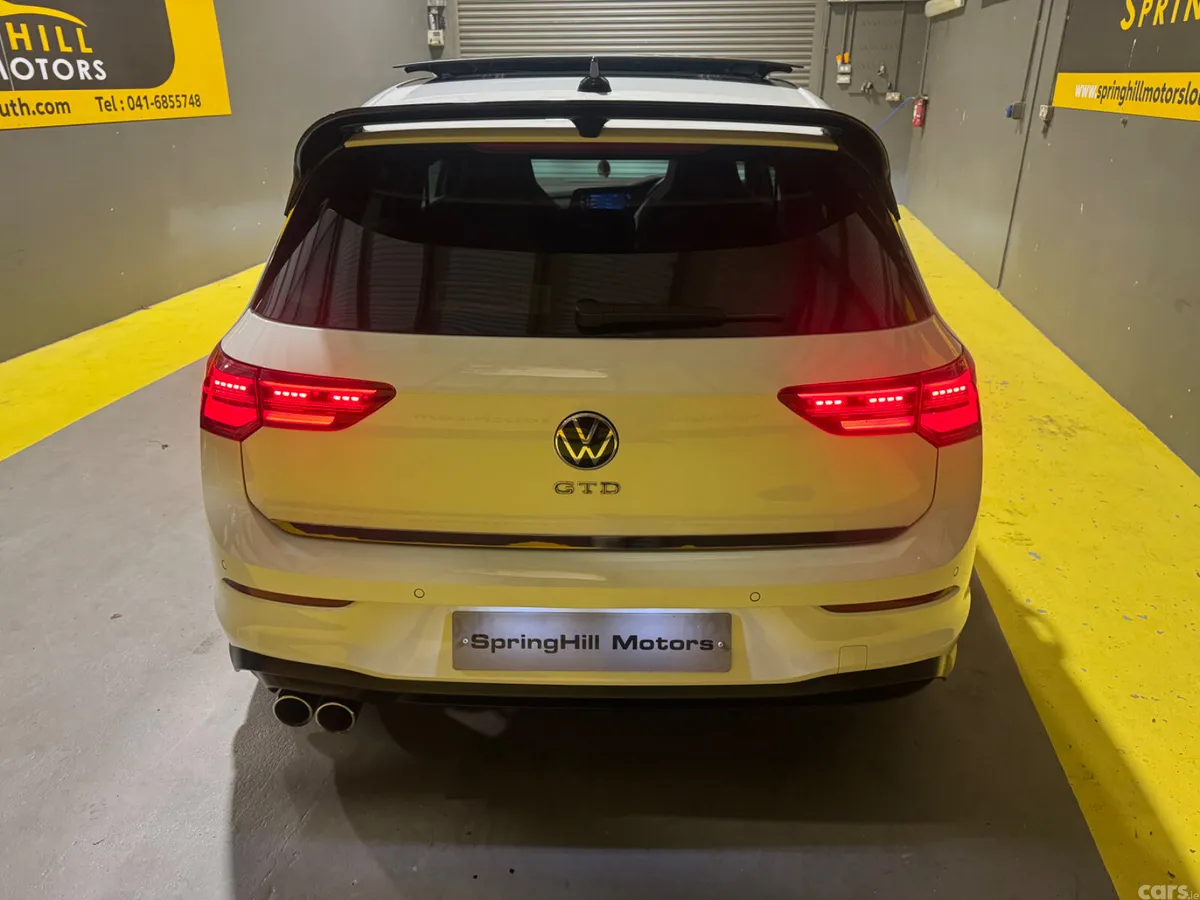 Volkswagen Golf Hatchback, Diesel, 2022, White