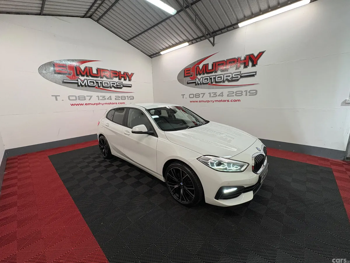 BMW 1-Series Hatchback, Diesel, 2022, White