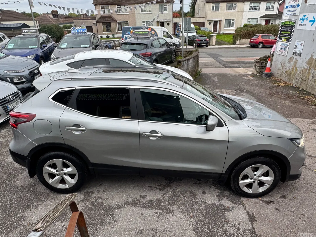 Nissan Qashqai MPV, Diesel, 2019, Grey