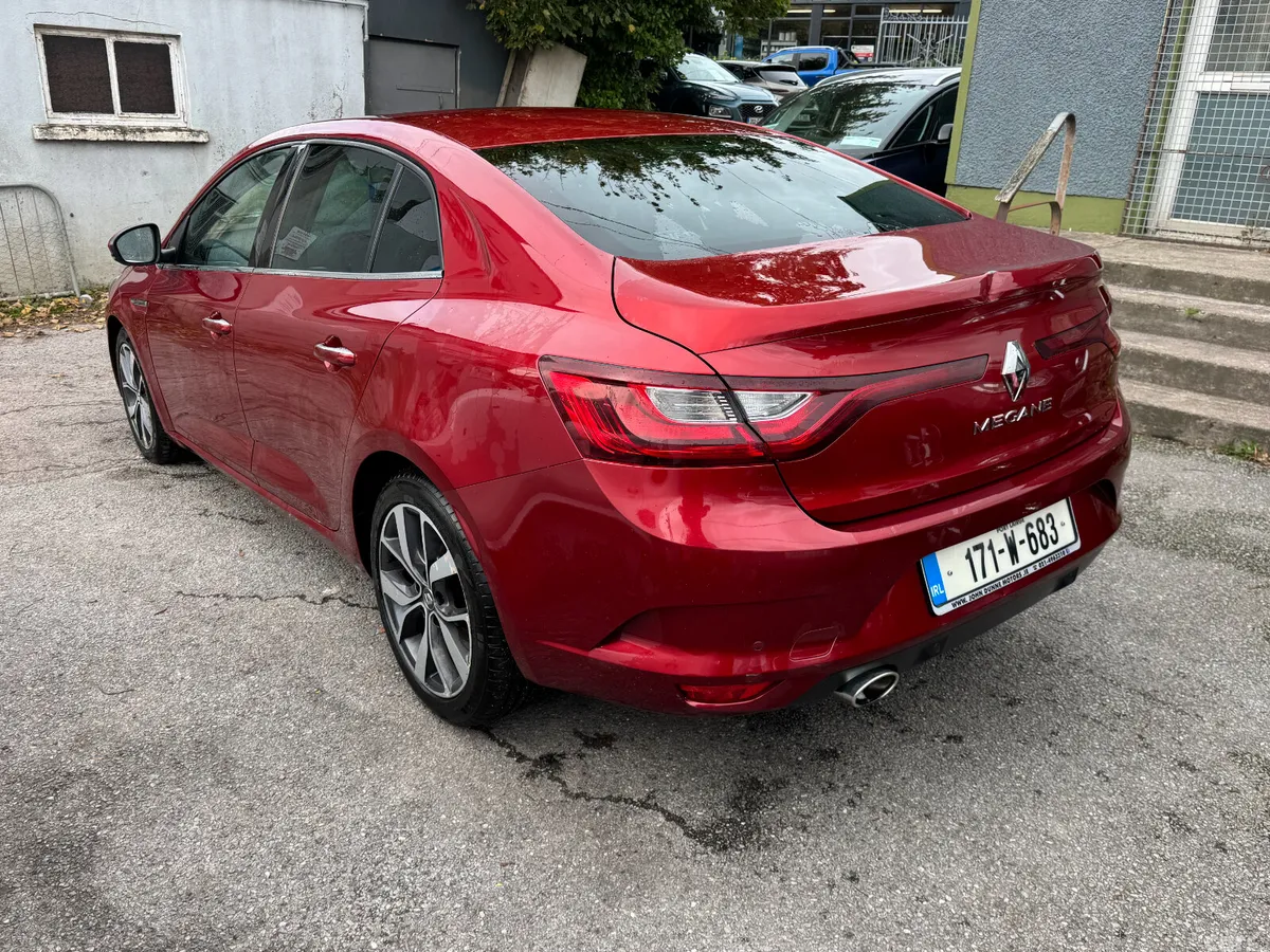 Renault Megane Saloon, Diesel, 2017, Red