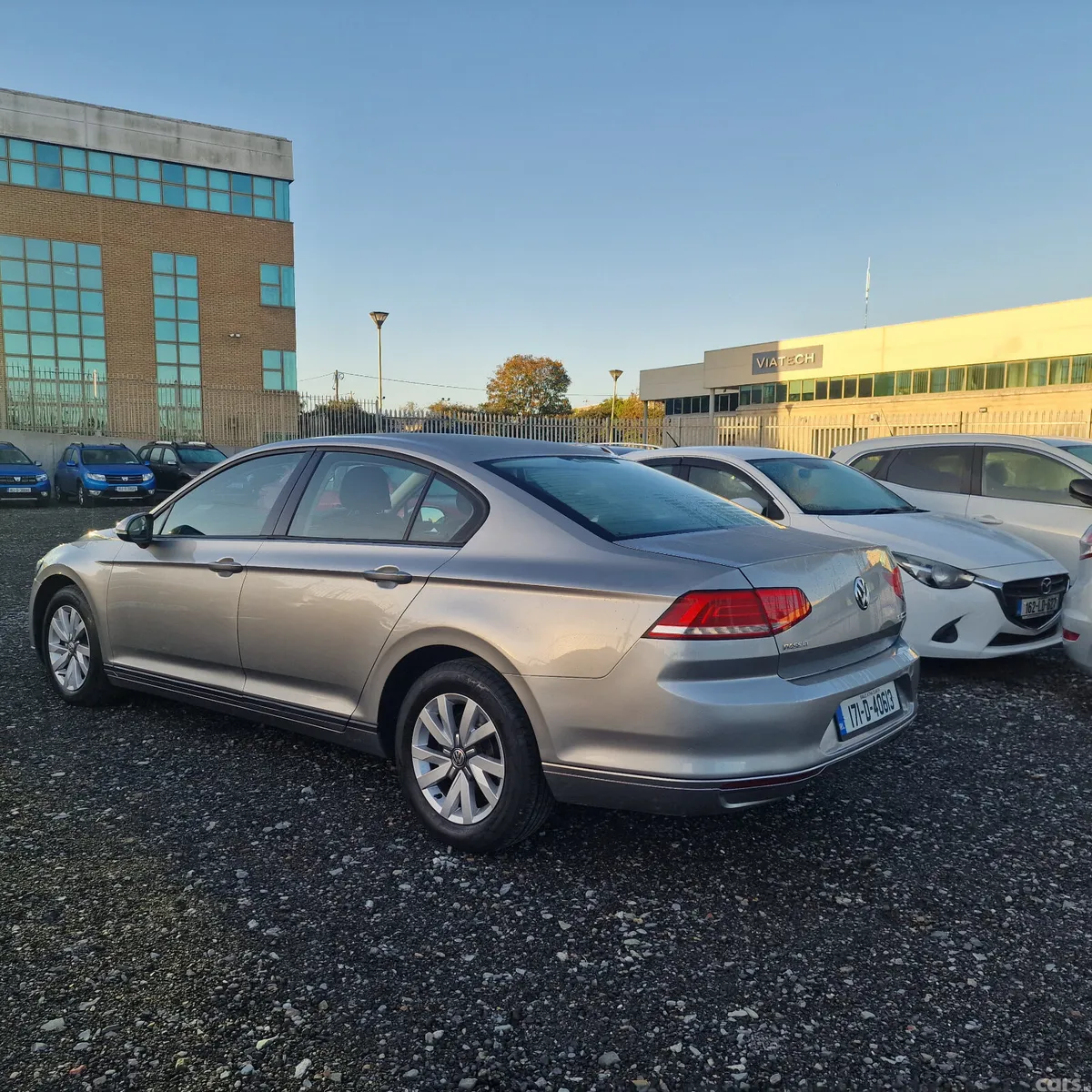 Volkswagen Passat Saloon, Diesel, 2017, Grey