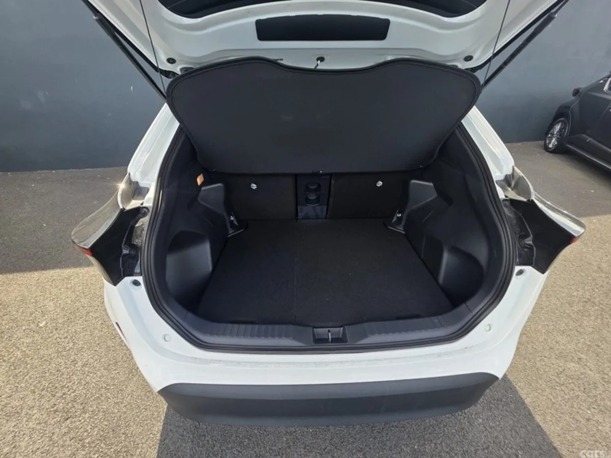 Toyota Yaris Cross 1.5 Hybrid Luna Sport 5dr ‘’Iri, Dublin 12