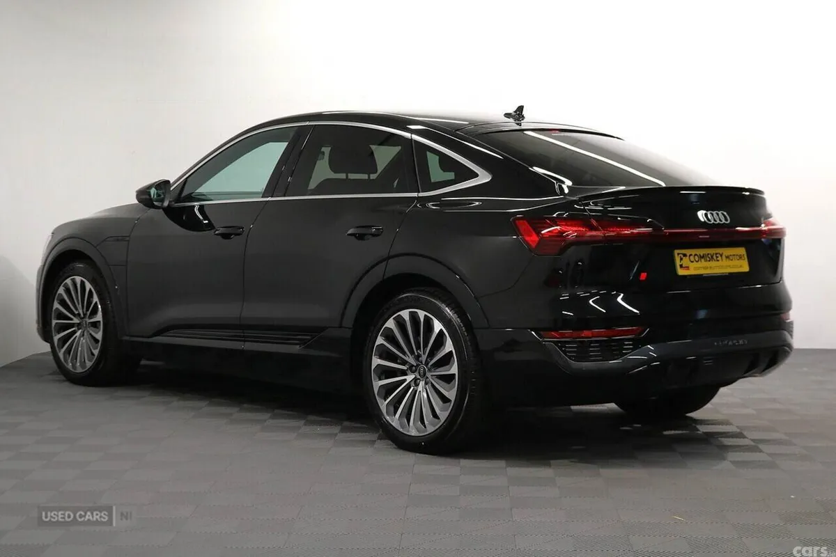 Audi Q8 SUV, Electric, 2023, Black