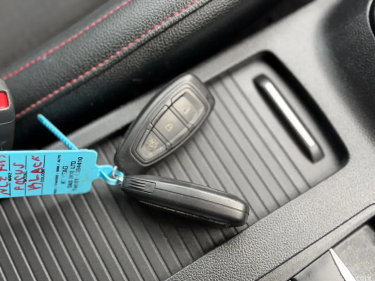 Ford Focus Hatchback, Diesel, 2019, Black
