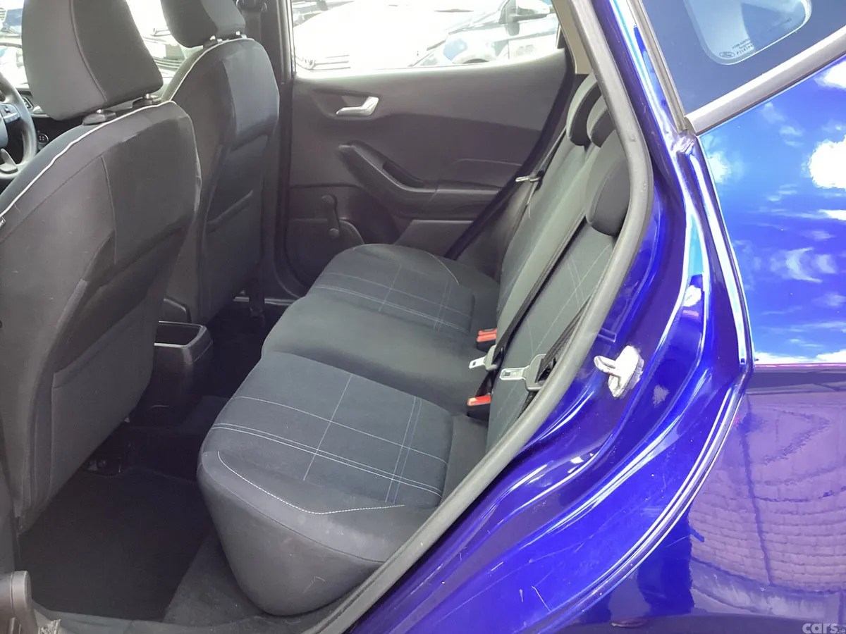 Ford Fiesta Hatchback, Petrol, 2018, Blue