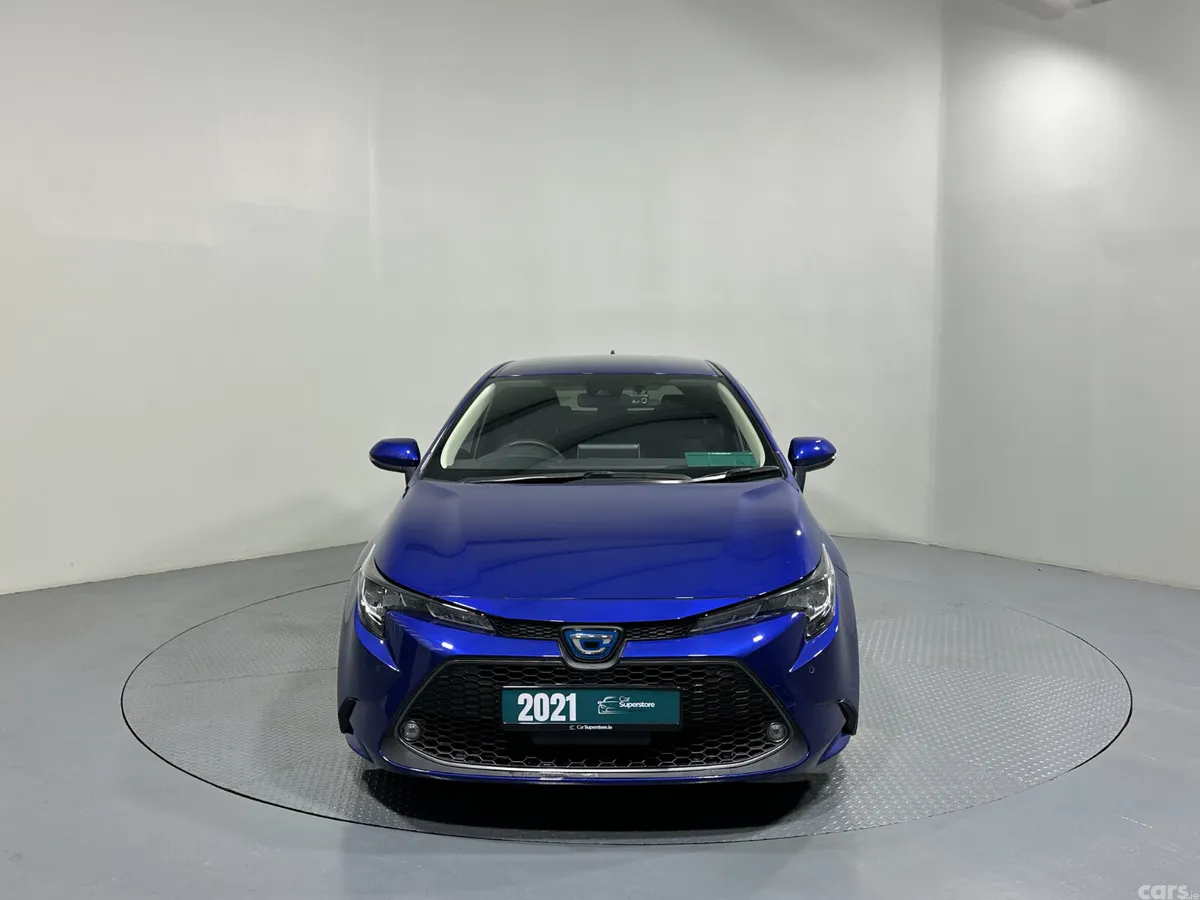 Toyota Corolla Estate, Petrol Hybrid, 2021, Blue
