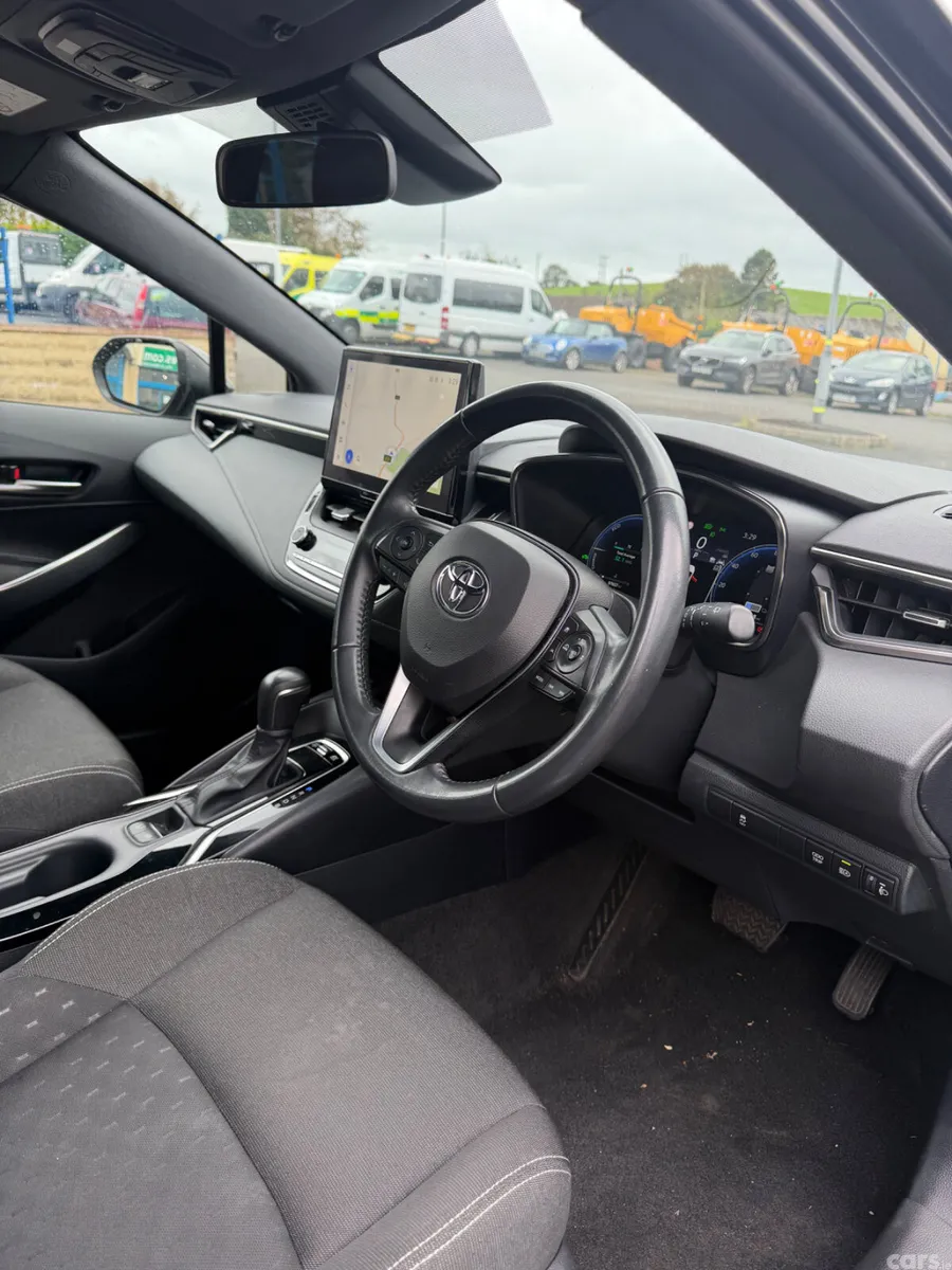 Toyota Corolla Hatchback, Petrol Hybrid, 2023, Black