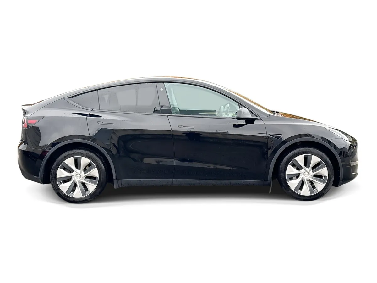 Tesla Model Y Hatchback, Electric, 2023, Black