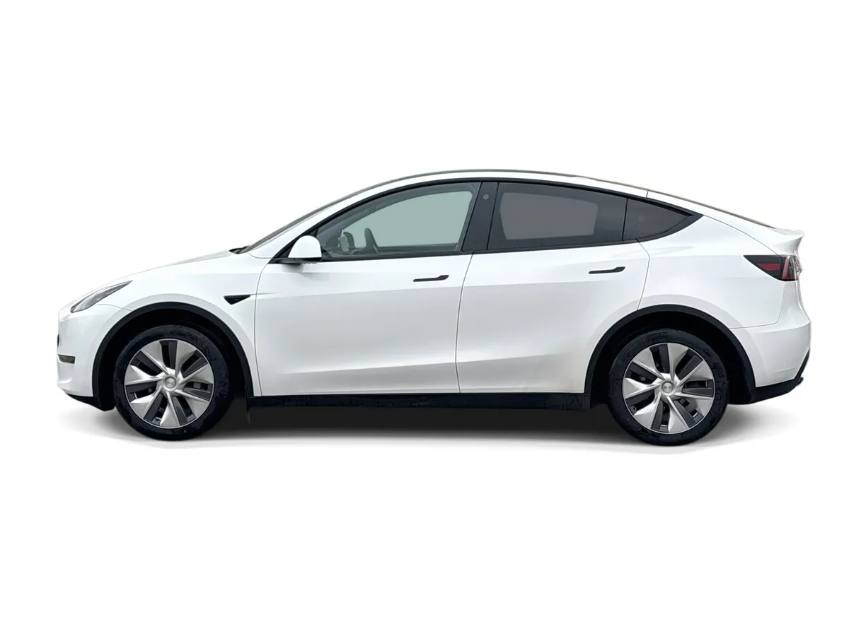 Tesla Model Y MPV, Electric, 2023, White