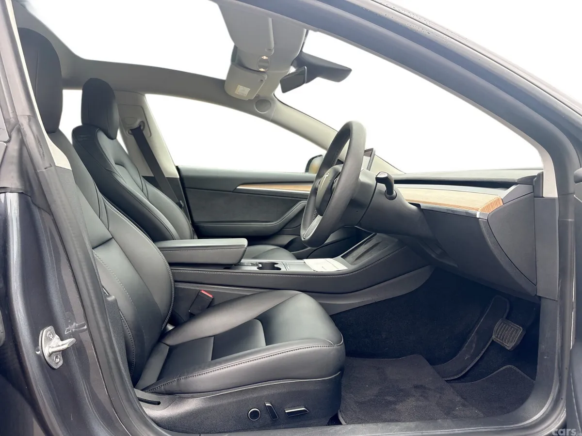 Tesla Model 3 Saloon, Electric, 2023, Grey