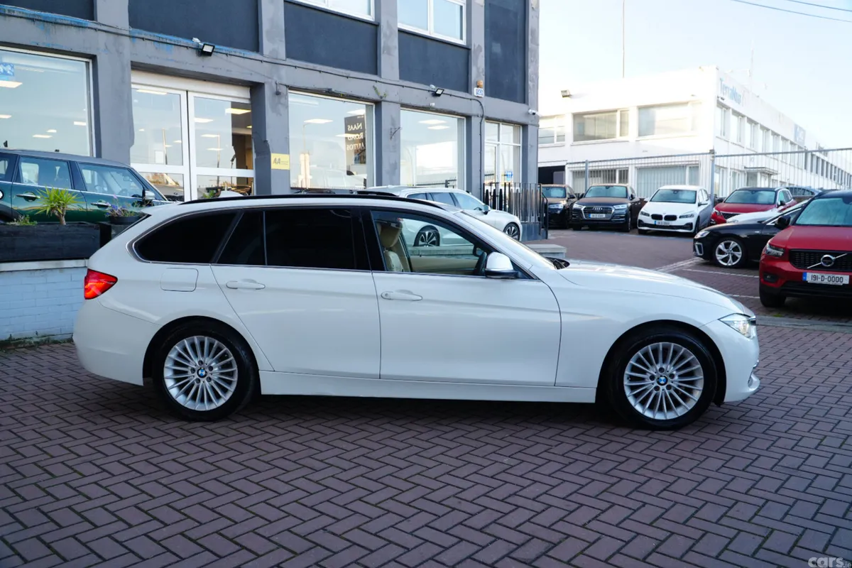 BMW 3-Series Estate, Diesel, 2018, White