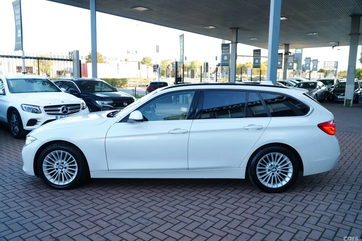 BMW 3-Series Estate, Diesel, 2018, White