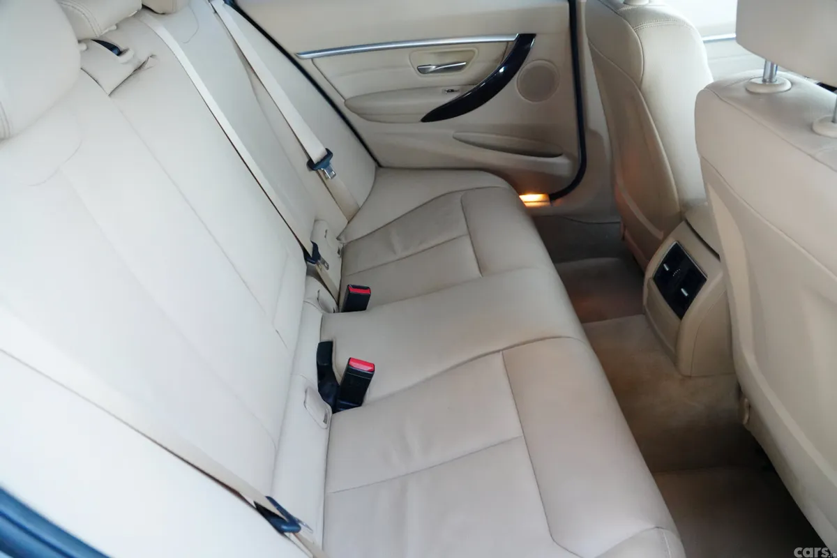BMW 3-Series Estate, Diesel, 2018, White