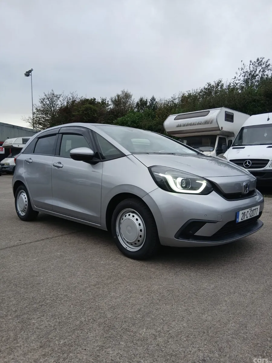 Honda Fit Hatchback, Petrol Hybrid, 2021, Silver