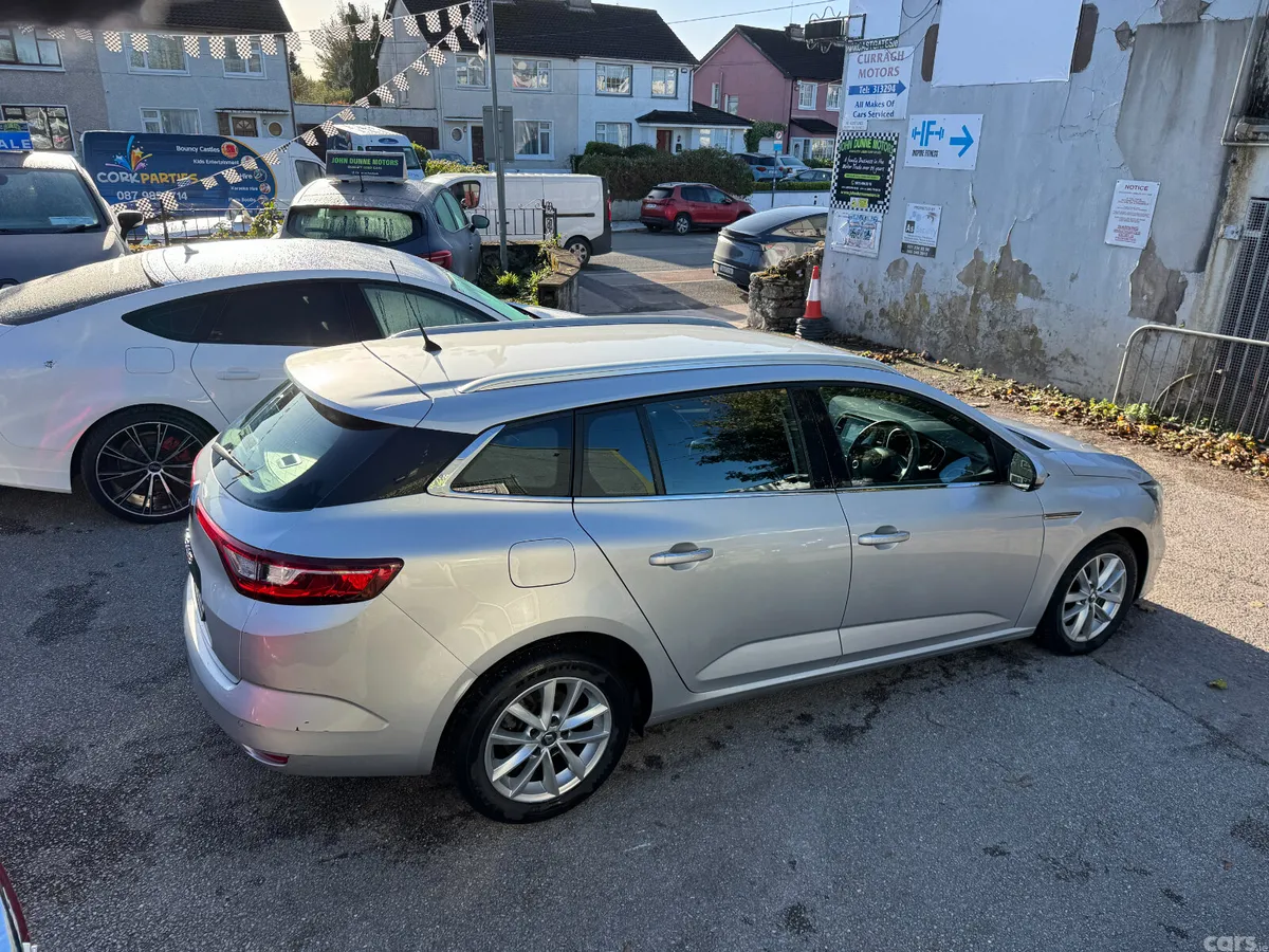Renault Megane Estate, Diesel, 2018, Grey
