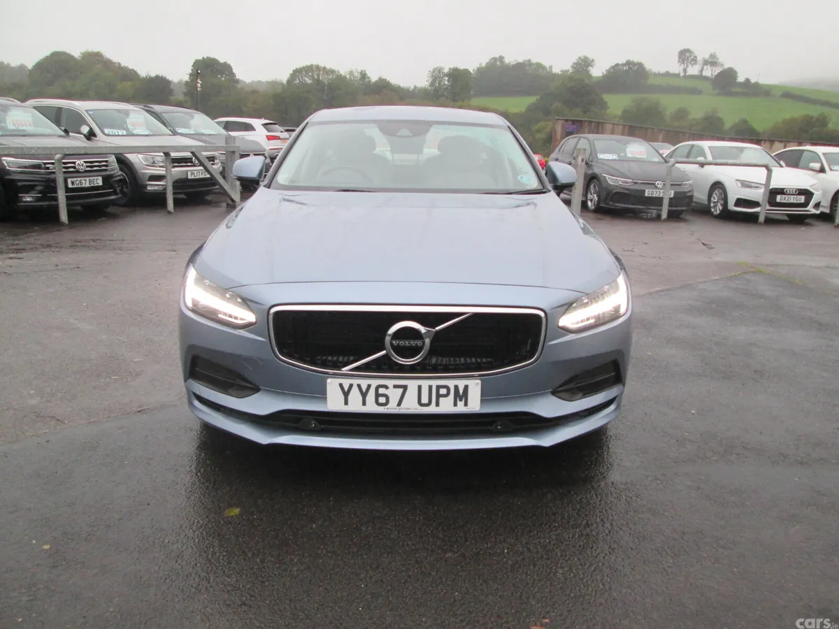 Volvo S90 Saloon, Diesel, 2017, Blue