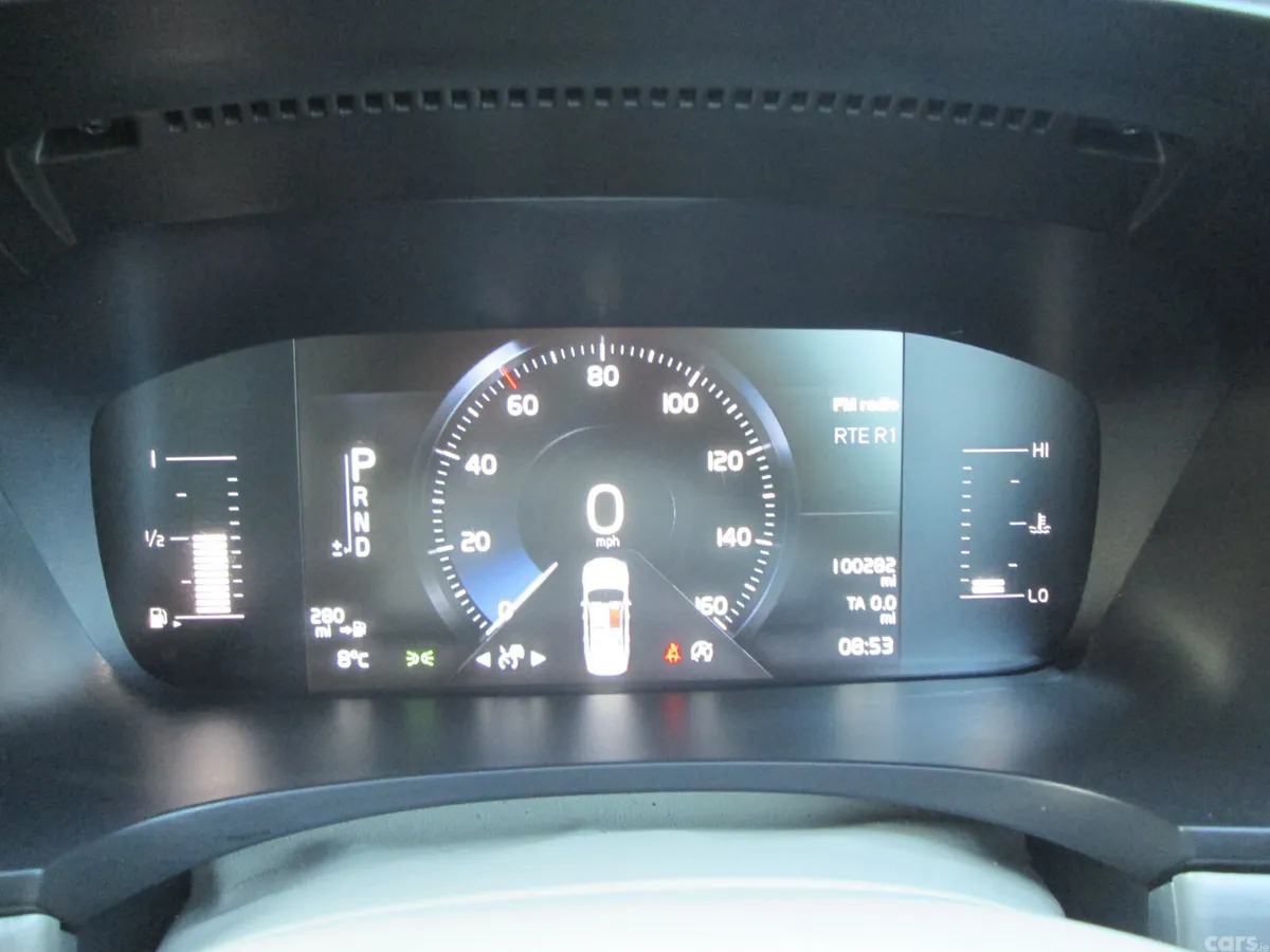 Volvo S90 Saloon, Diesel, 2017, Blue