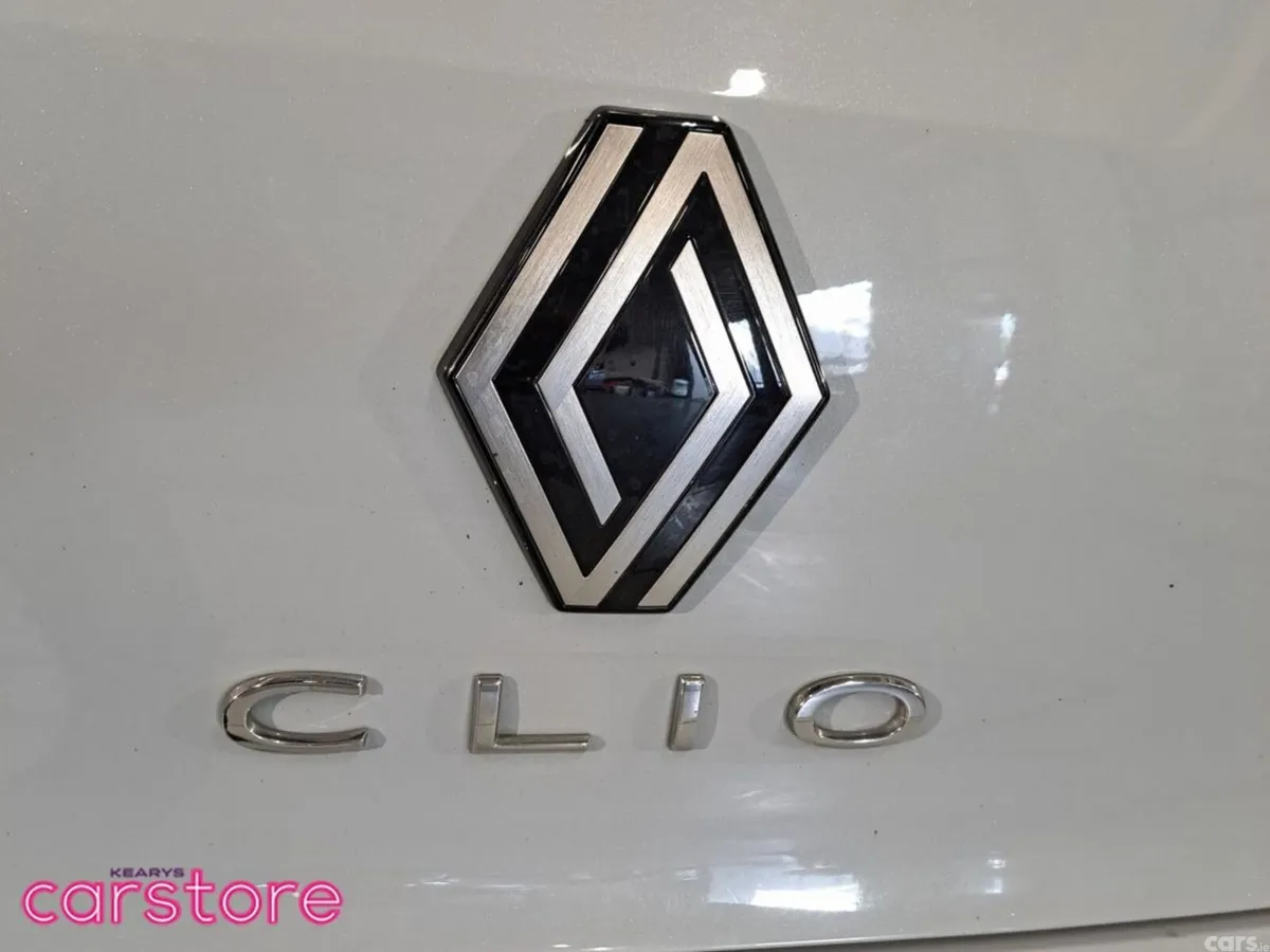 Renault Clio Hatchback, Petrol, 2024, Grey