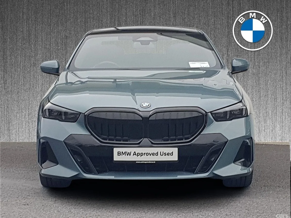 BMW 5-Series Saloon, Petrol Plug-in Hybrid, 2024, Green