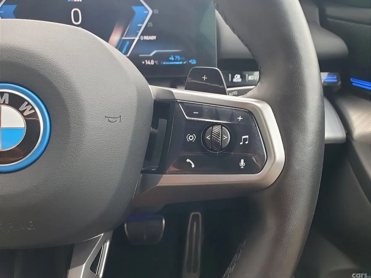BMW 5-Series Saloon, Petrol Plug-in Hybrid, 2024, Green