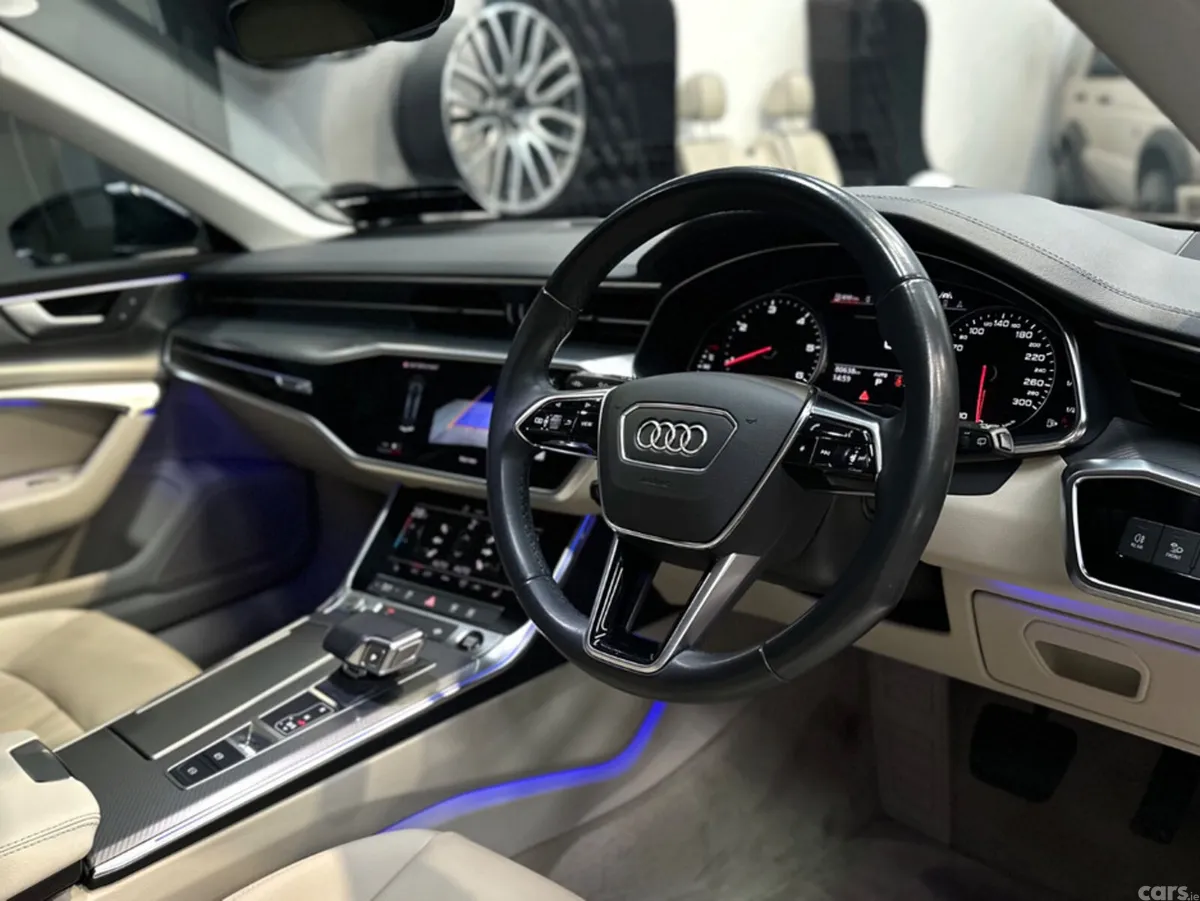Audi A6 Estate, Diesel, 2023, Blue