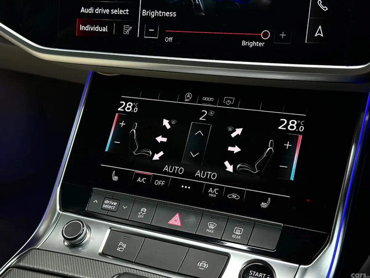 Audi A6 Estate, Diesel, 2023, Blue