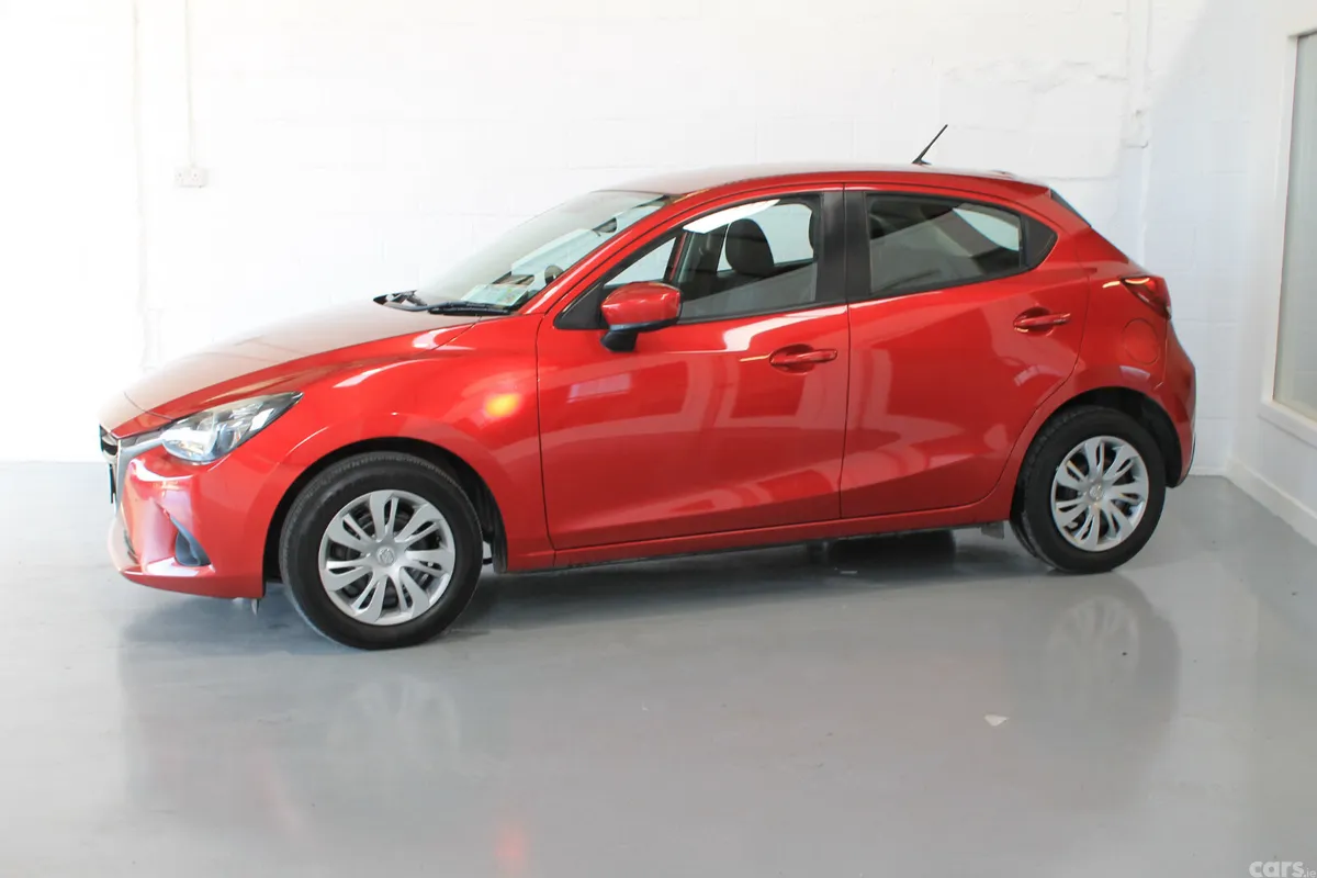 Mazda Mazda2 Hatchback, Petrol, 2016, Red