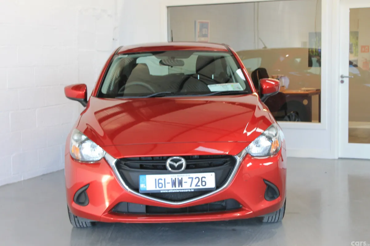 Mazda Mazda2 Hatchback, Petrol, 2016, Red