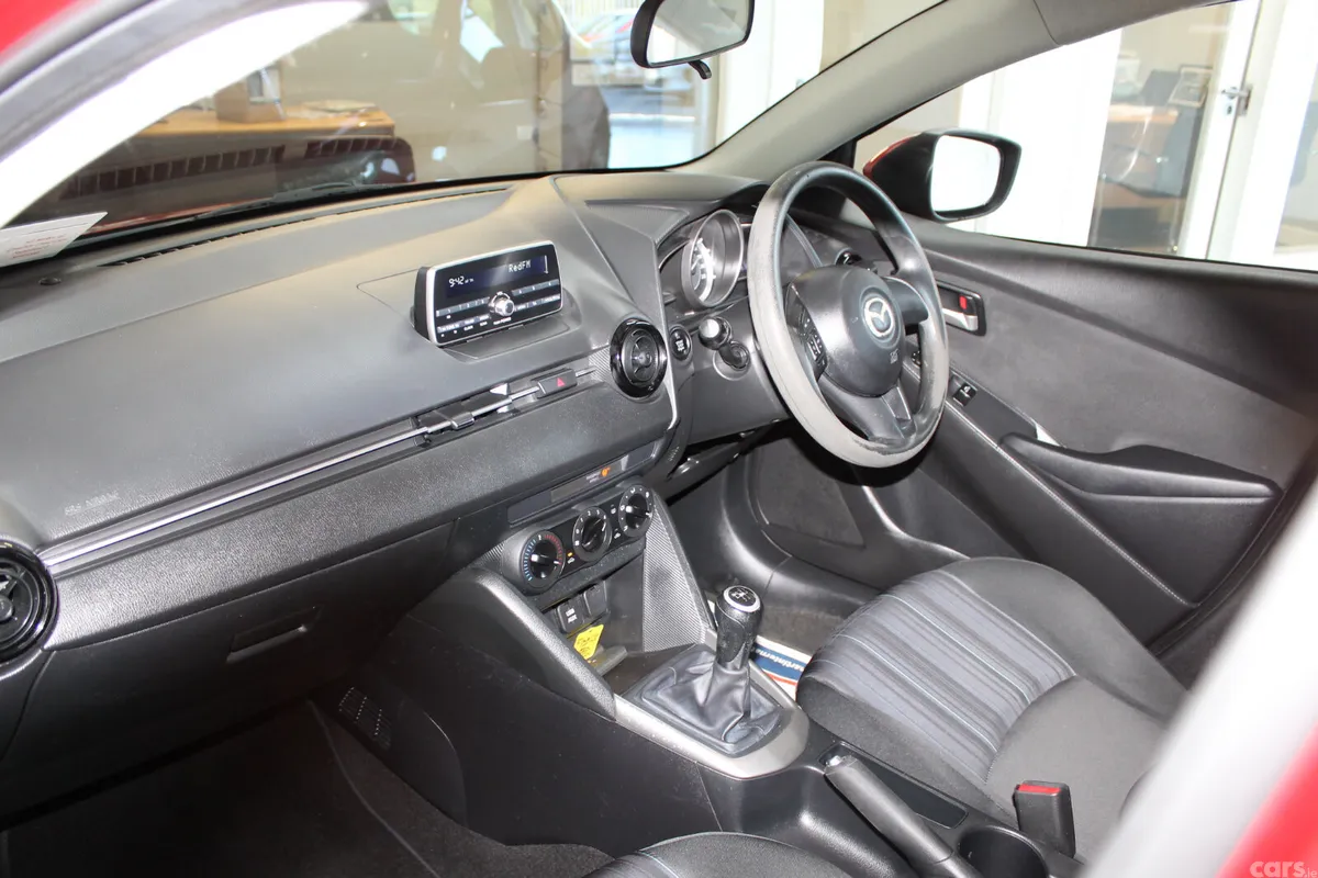 Mazda Mazda2 Hatchback, Petrol, 2016, Red