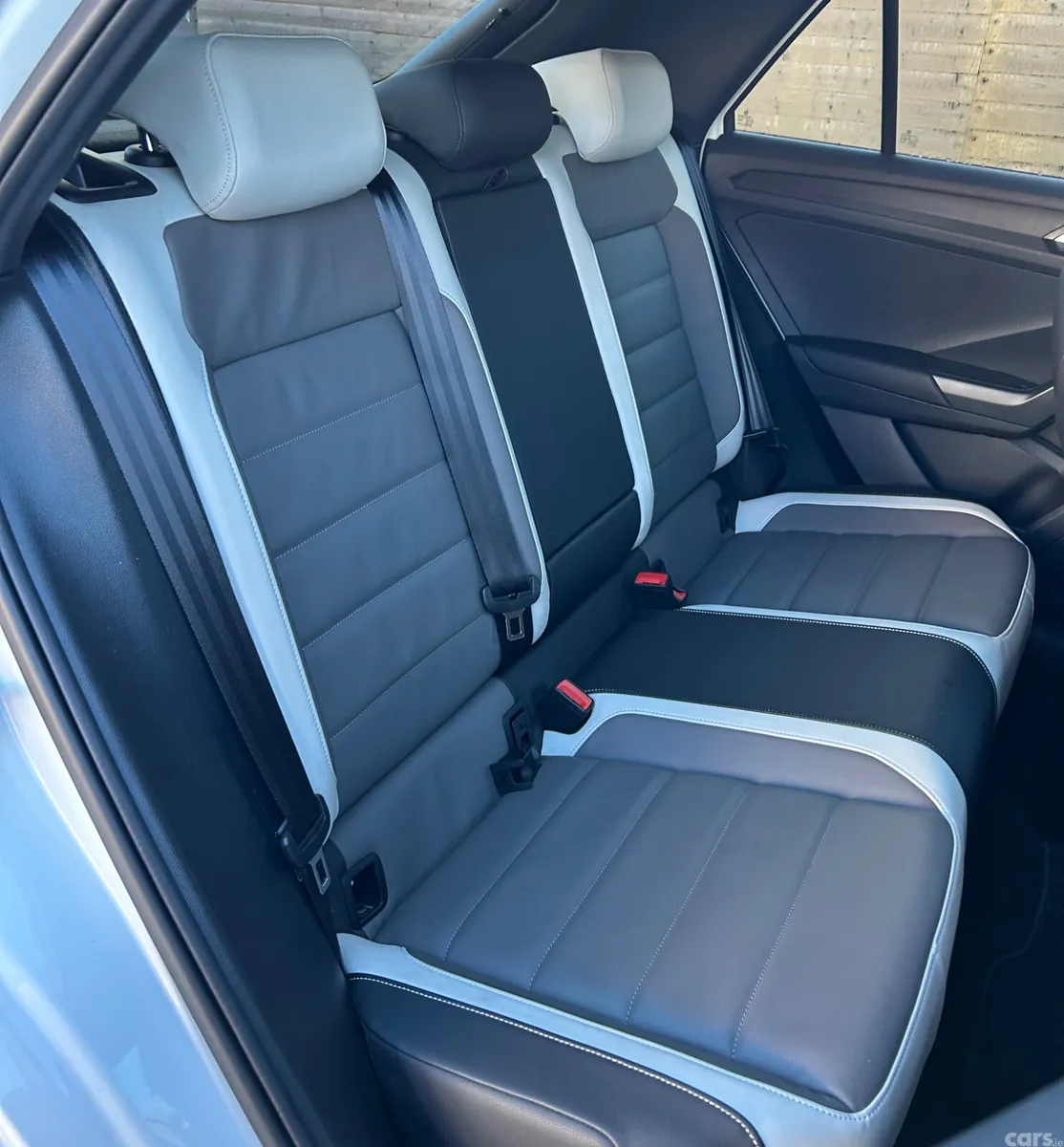 Volkswagen T-Roc SUV, Diesel, 2021, White