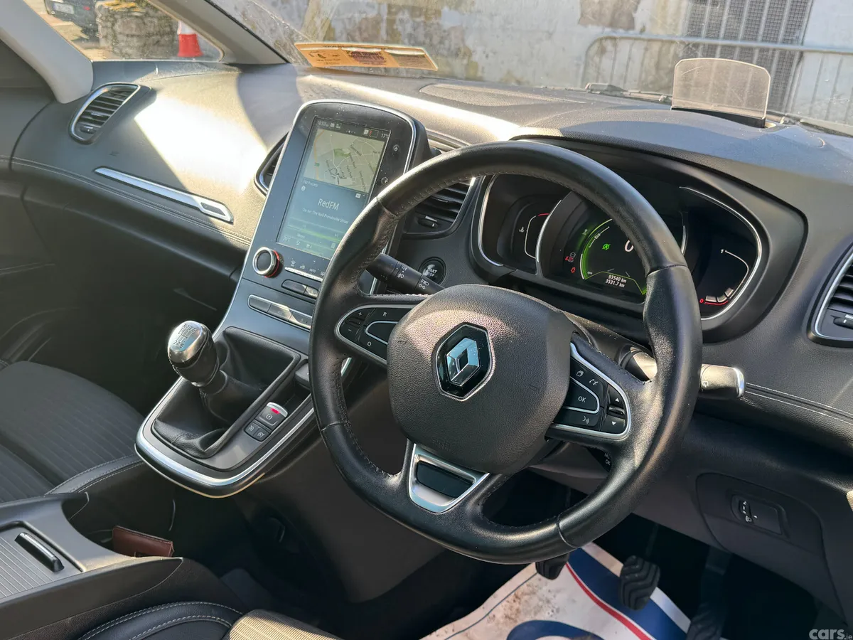 Renault Grand Scenic MPV, Diesel, 2017, Brown