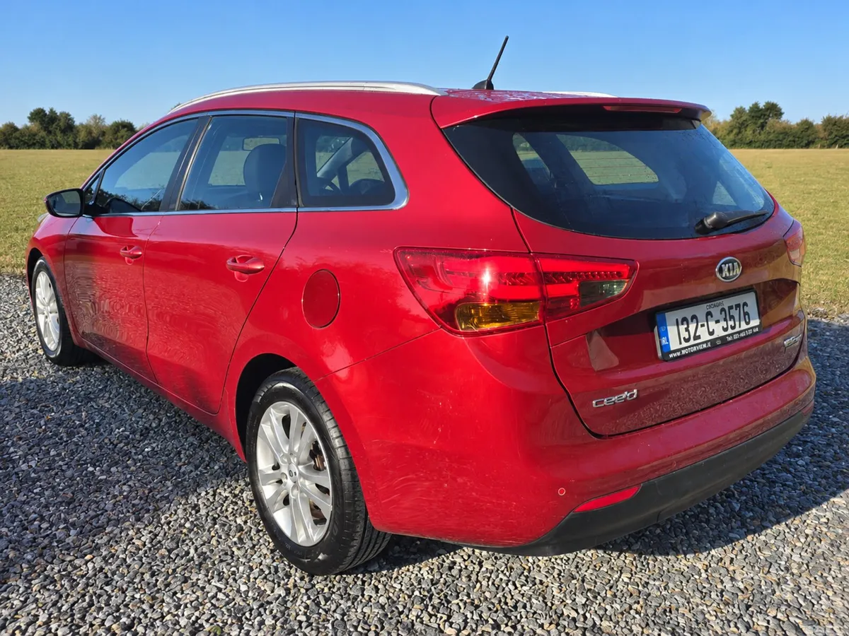 Kia Ceed Estate, Diesel, 2013, Red