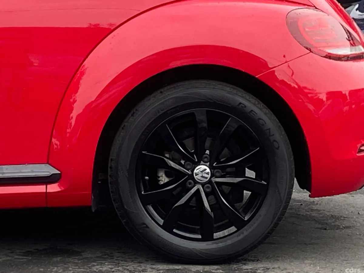 Volkswagen Beetle Hatchback, Petrol, 2018, Red