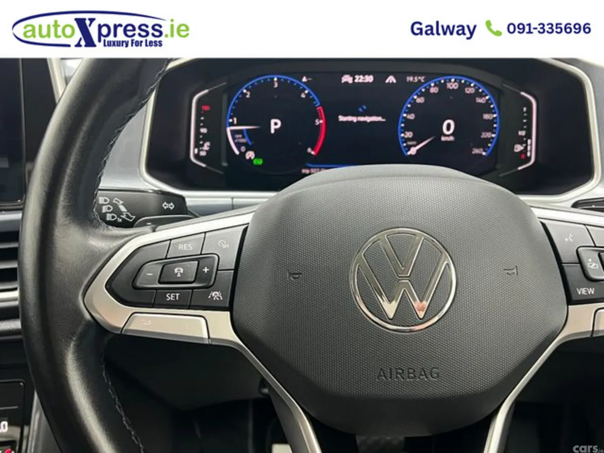 Volkswagen T-Roc SUV, Diesel, 2023, Green