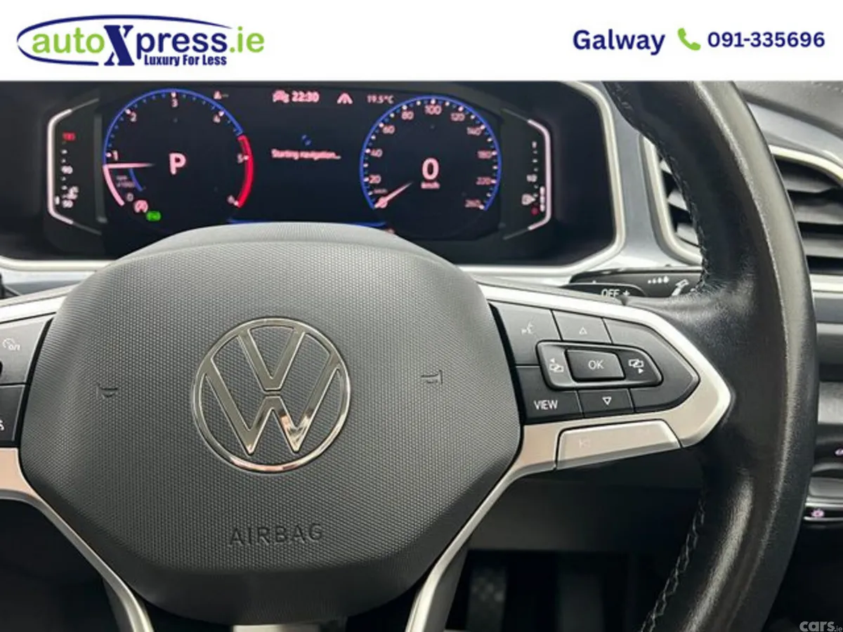 Volkswagen T-Roc SUV, Diesel, 2023, Green