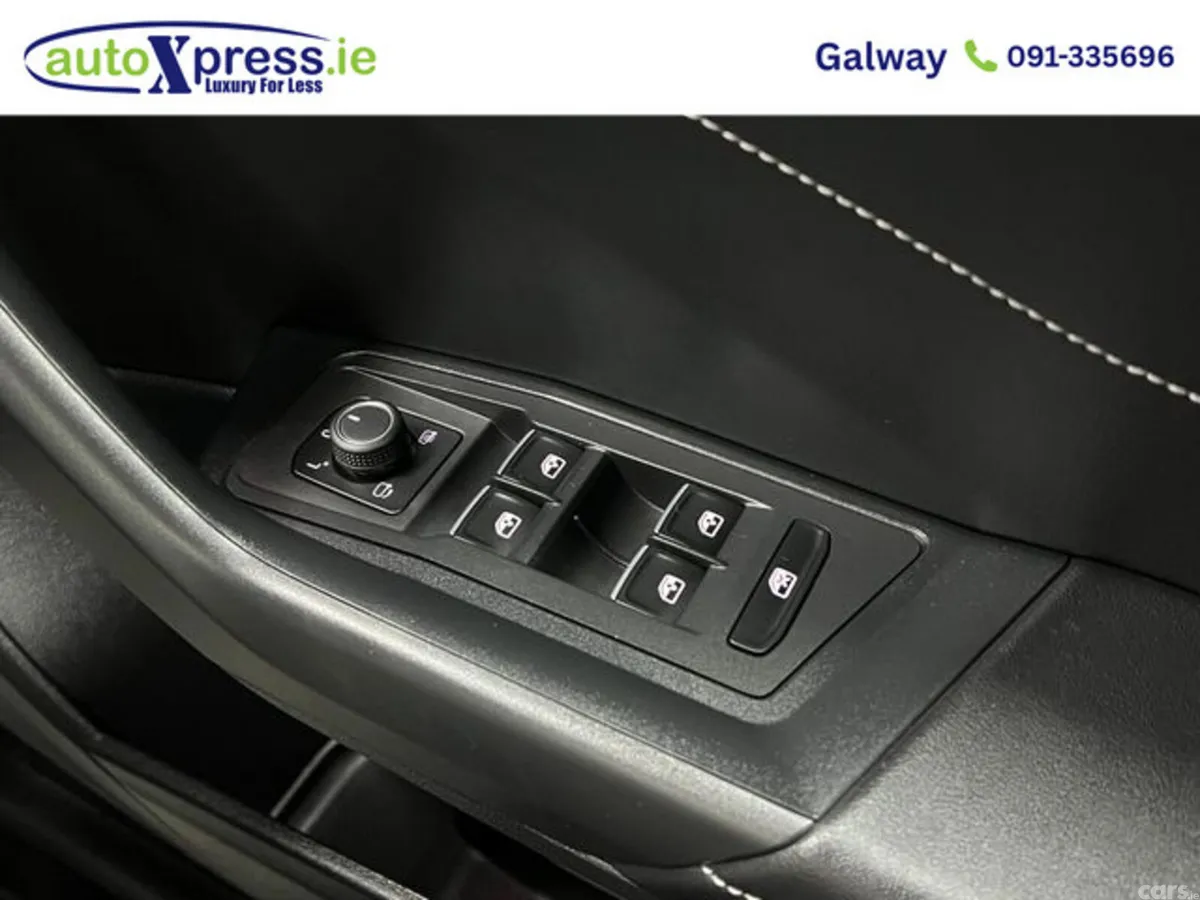 Volkswagen T-Roc SUV, Diesel, 2023, Green