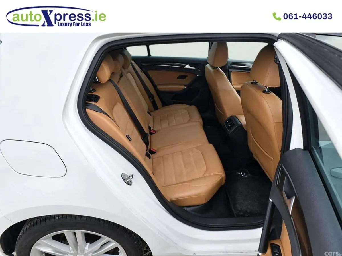 Volkswagen Golf Hatchback, Petrol, 2016, White