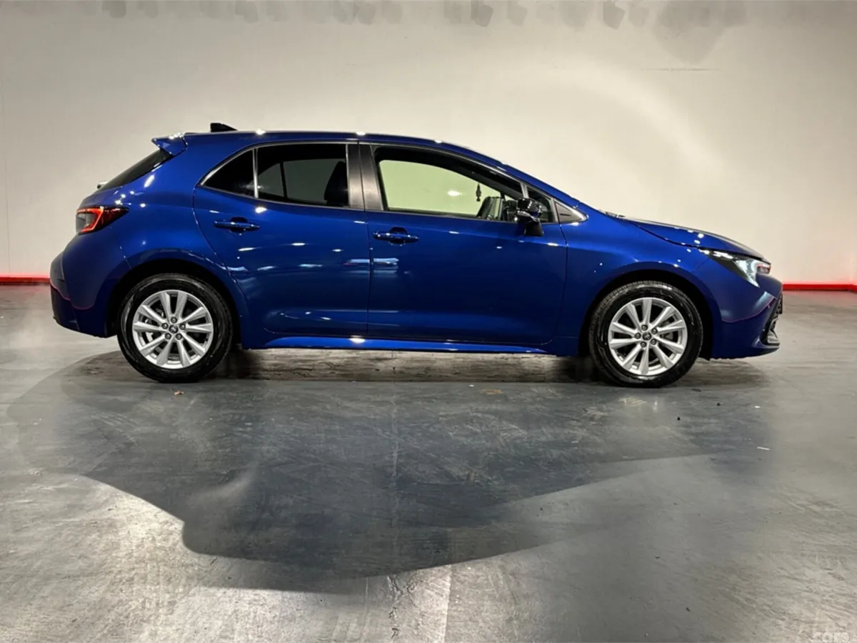 Toyota Corolla Hatchback, Petrol Hybrid, 2025, Blue