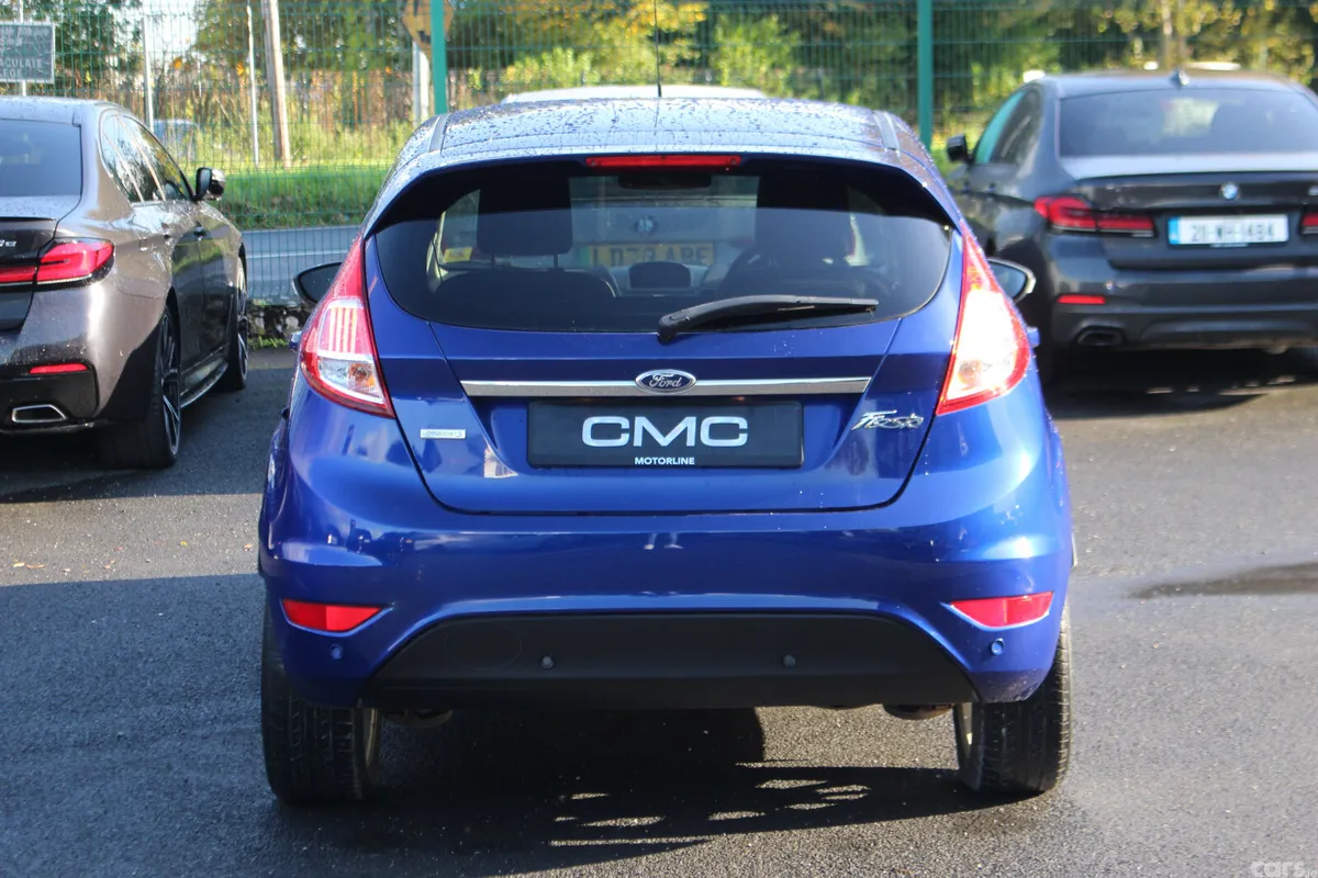 Ford Fiesta Hatchback, Petrol, 2016, Blue