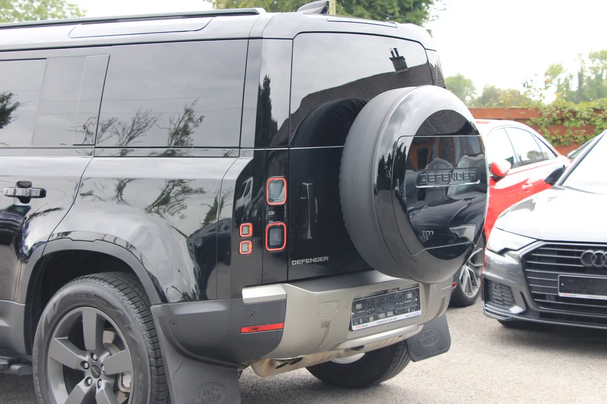 Land Rover Defender SUV, Diesel, 2026, Black
