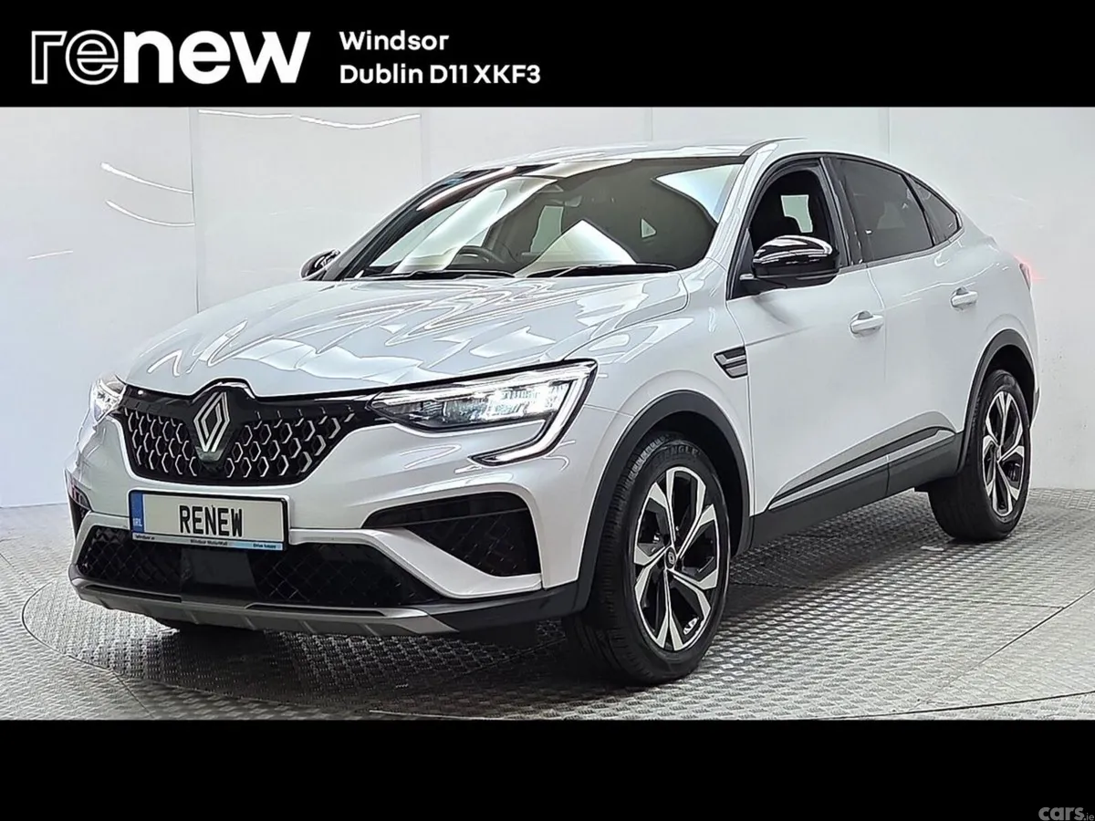 Renault Arkana Hatchback, Petrol Hybrid, 2025, White