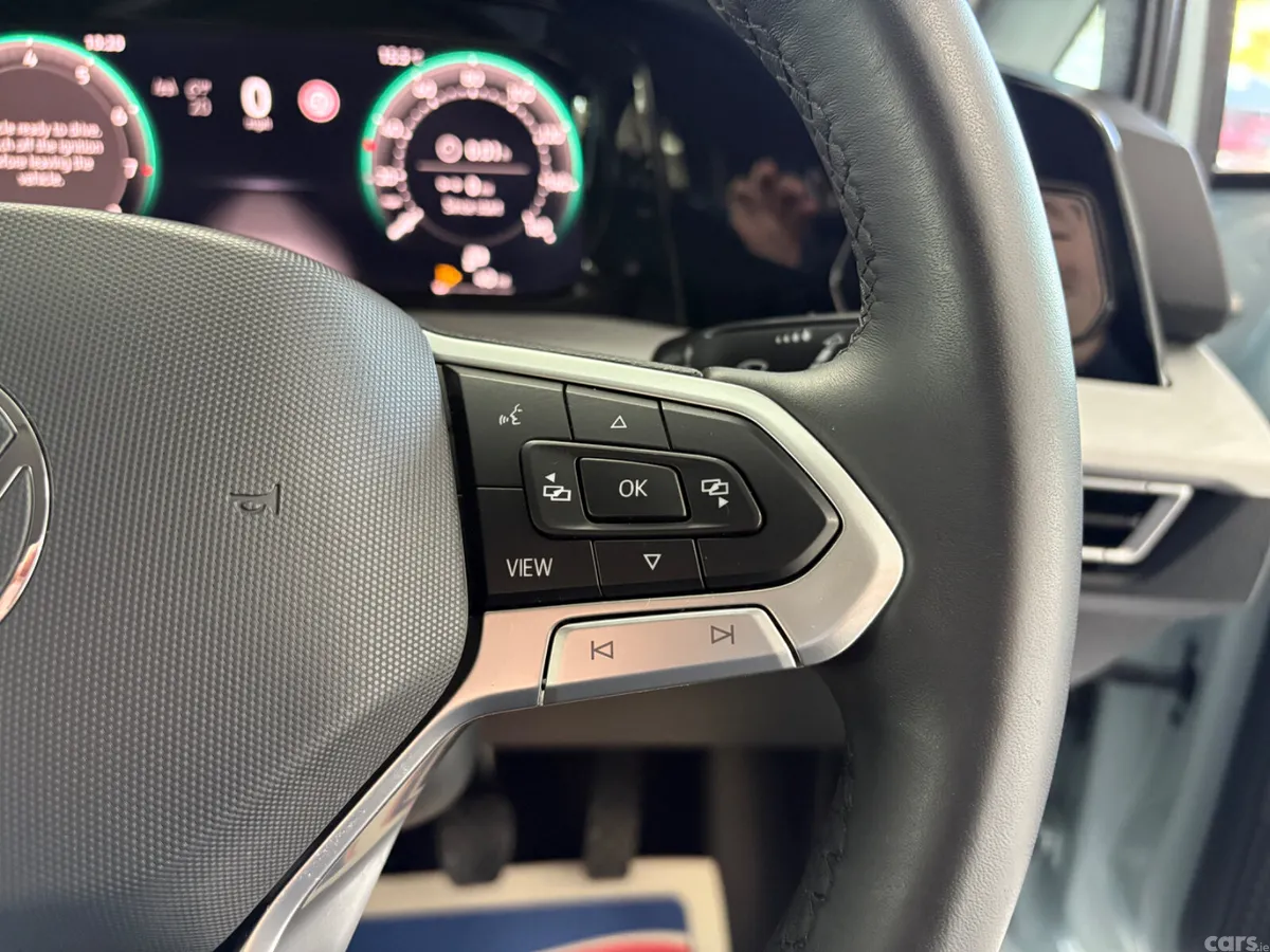 Volkswagen Golf Hatchback, Petrol, 2025, Blue