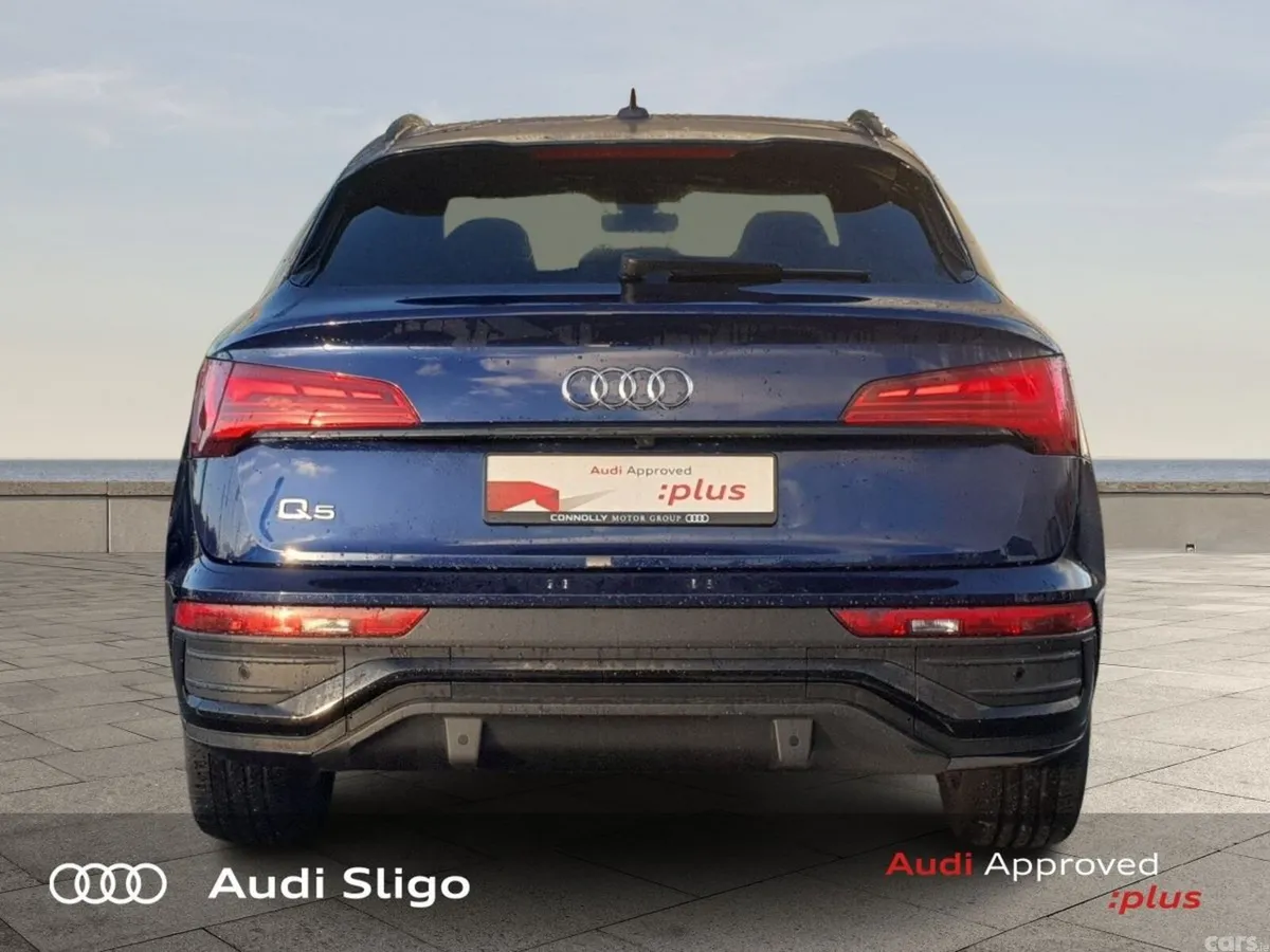 Audi Q5 SUV, Diesel, 2023, Blue