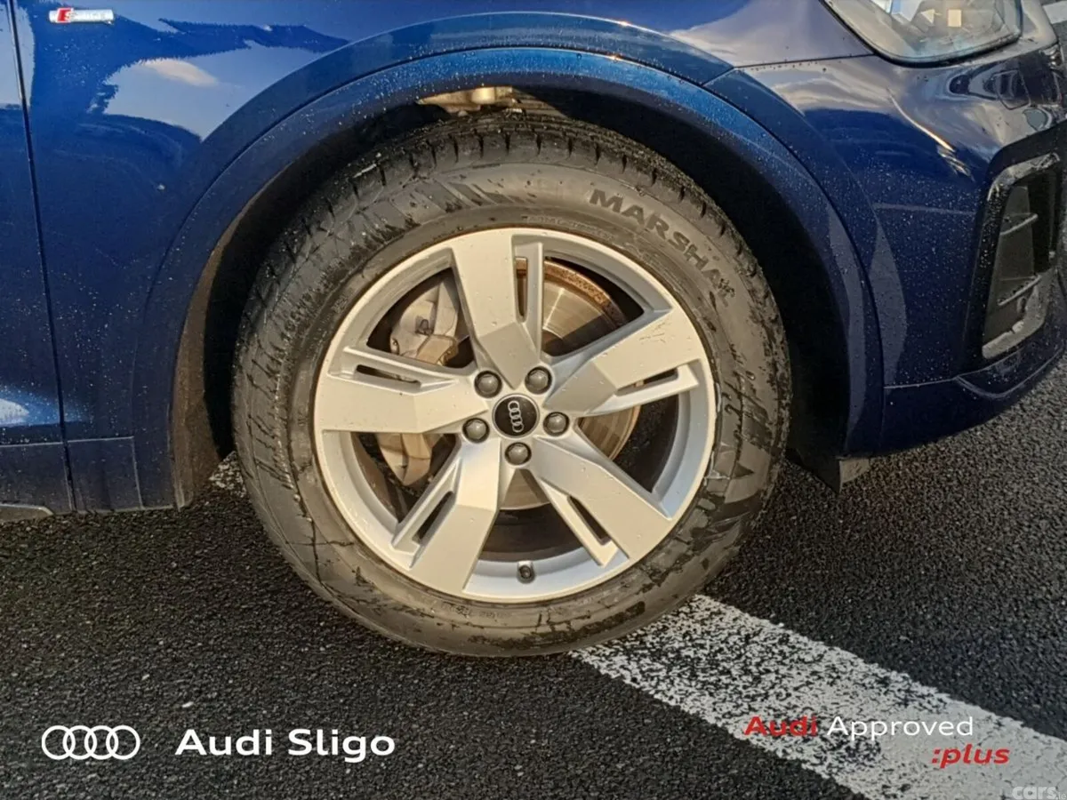 Audi Q5 SUV, Diesel, 2023, Blue