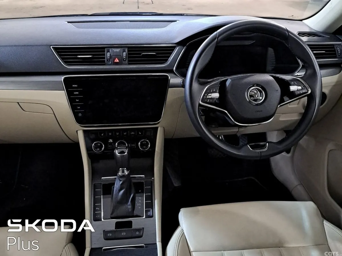 Skoda Superb Saloon, Diesel, 2023, Blue