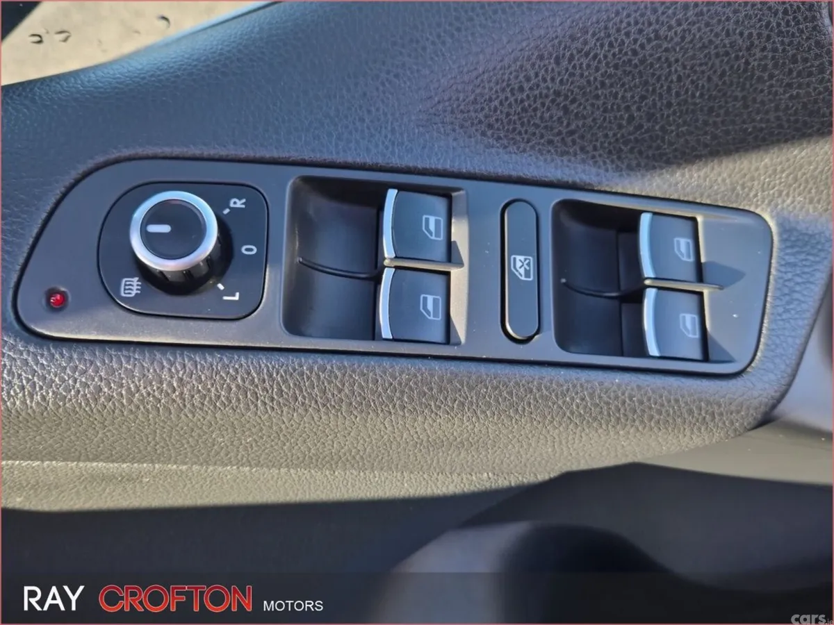 Volkswagen Tiguan SUV, Diesel, 2015, Blue