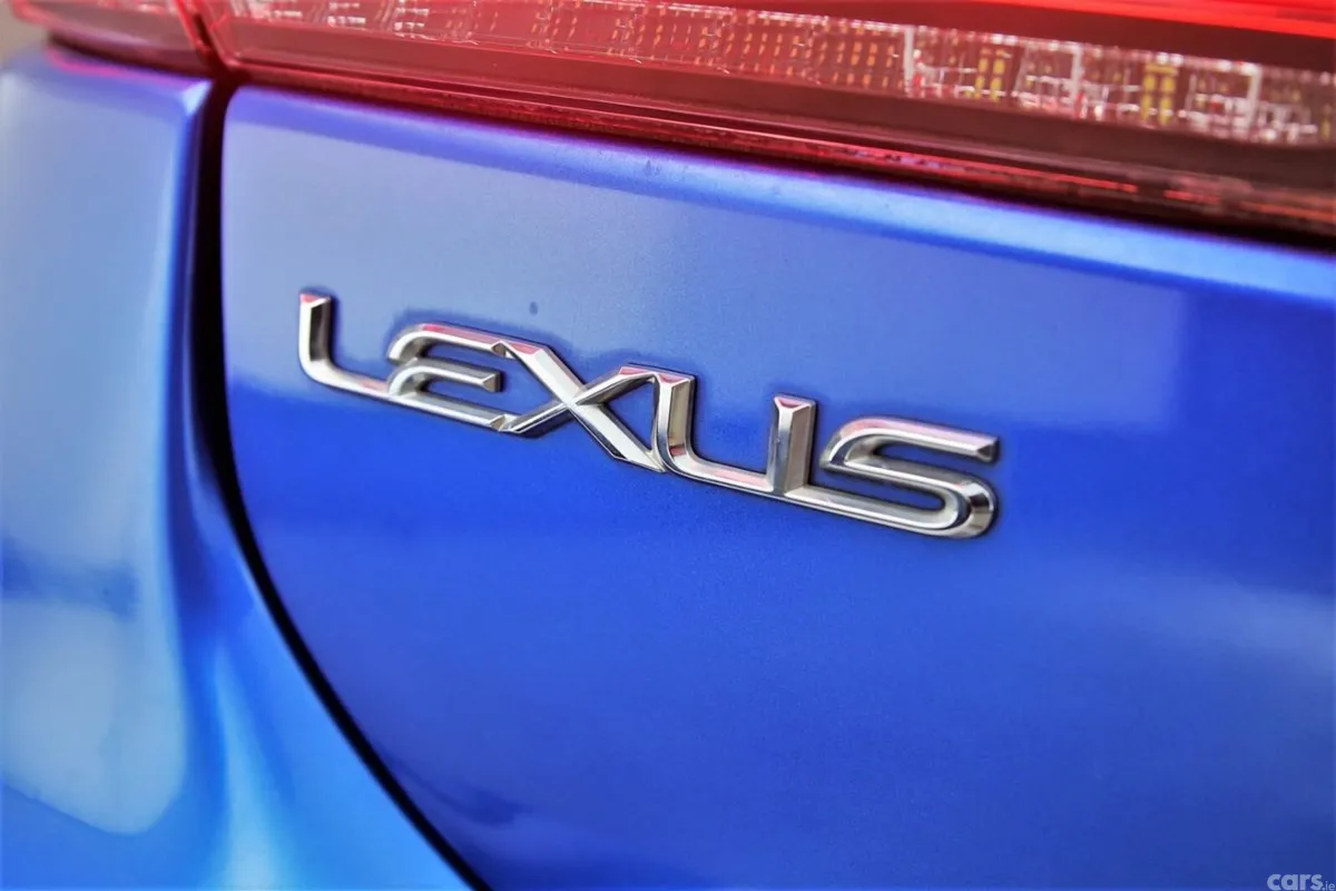 Lexus CT Hatchback, Petrol Hybrid, 2018, Blue