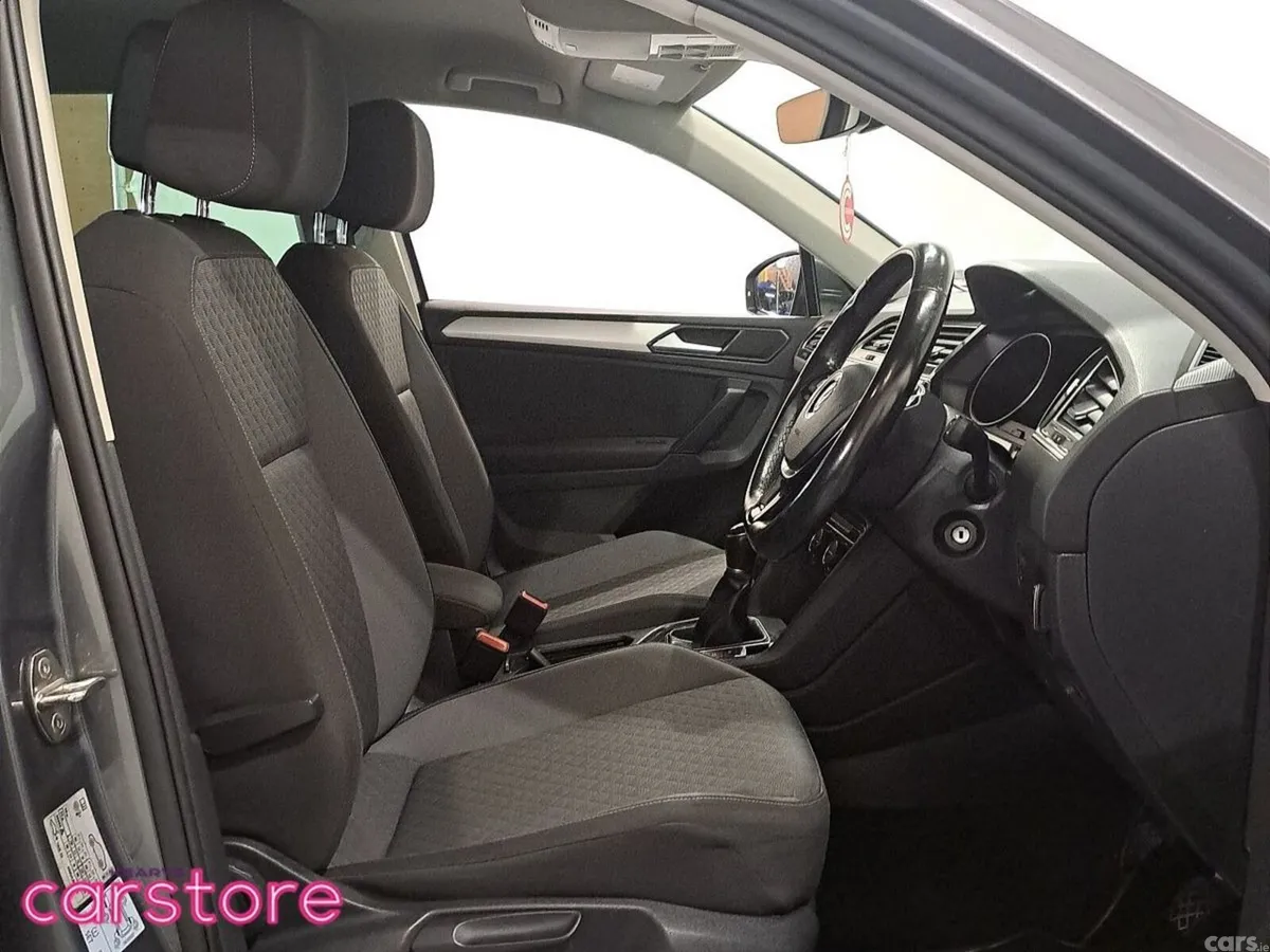 Volkswagen Tiguan SUV, Diesel, 2017, Grey