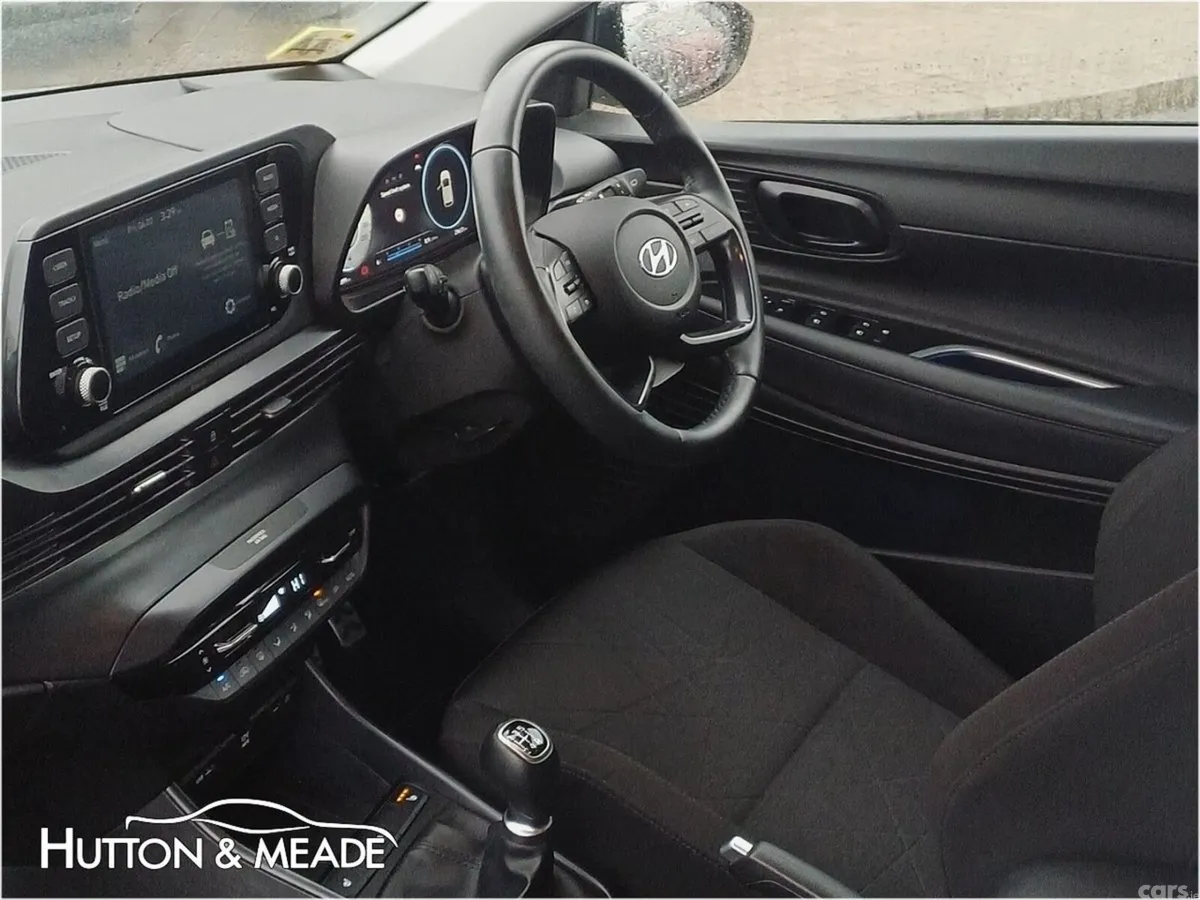 Hyundai Bayon Hatchback, Petrol, 2022, Silver